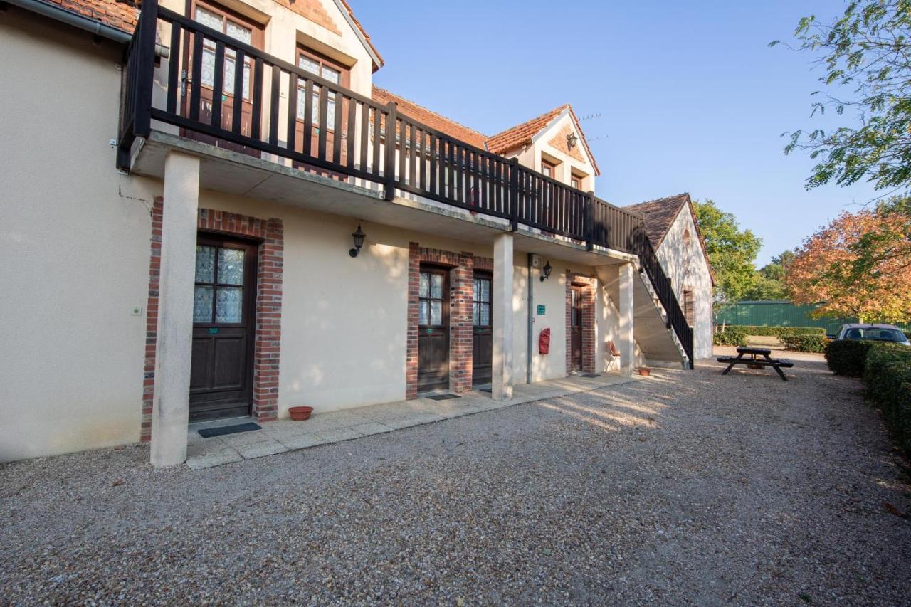 Auberge Du Tranchoir Nevoy Екстериор снимка
