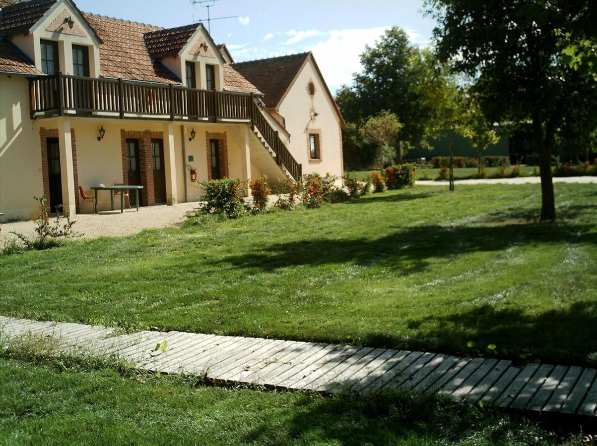 Auberge Du Tranchoir Nevoy Екстериор снимка